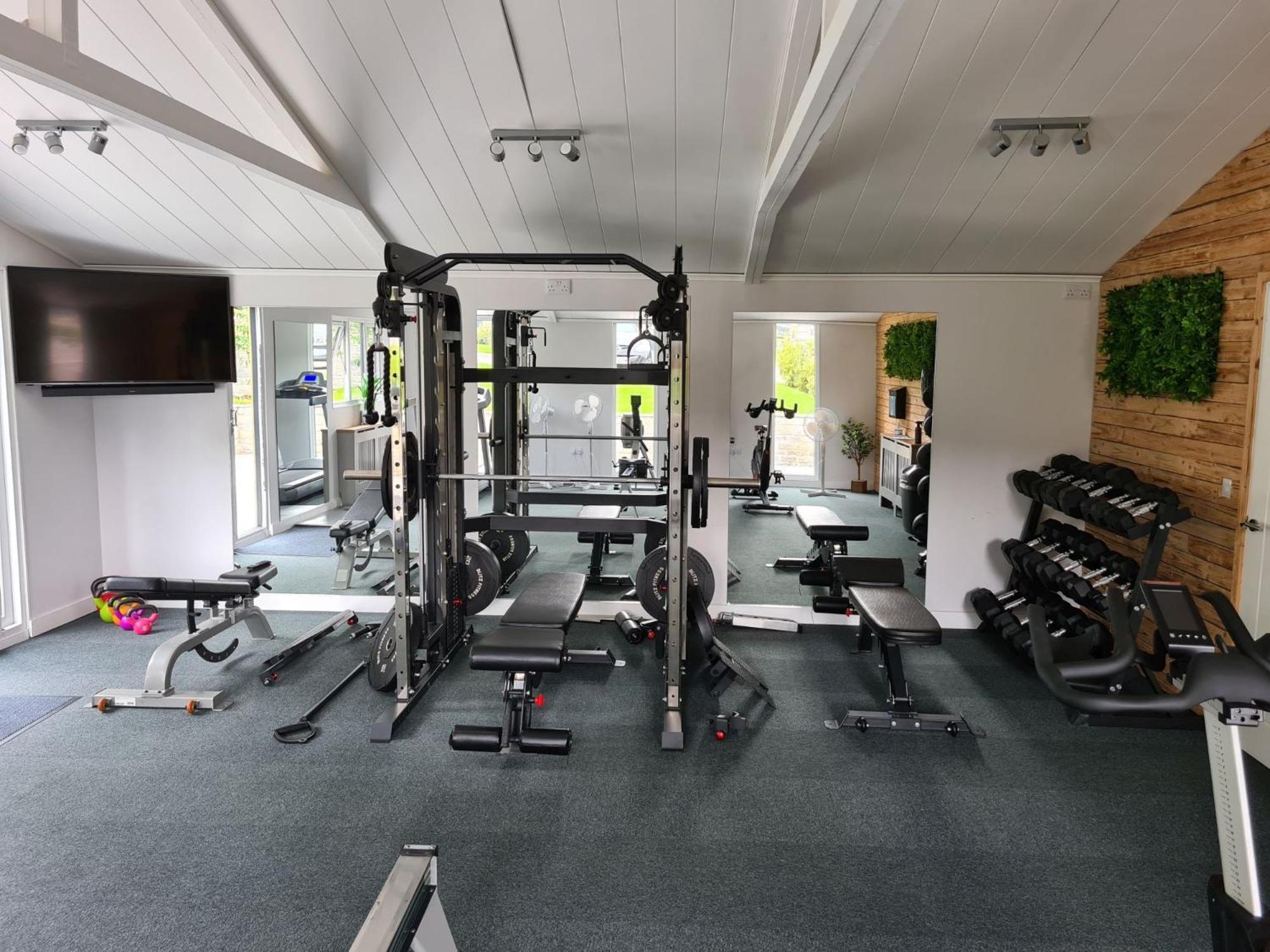 Rose Lodge, 21 Roadford Lake Lodges Lifton エクステリア 写真